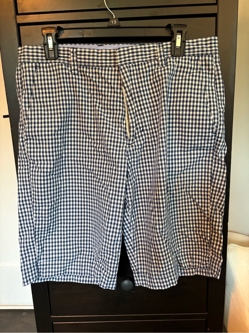 J. Crew Men’s Navy and White Gingham Flat Front Shorts Size 32